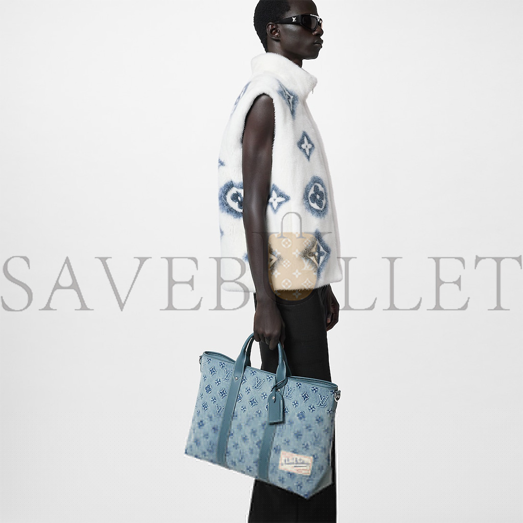 LOUIS VUITTON MASTER WEEKEND TOTE NM M22537 (43*34*17.5cm)